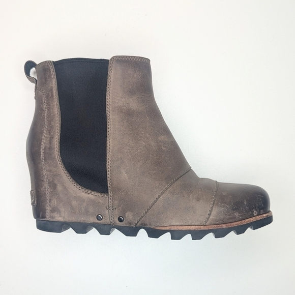 Sorel Shoes - Sorel Lea wedge booties tan leather ankle chelsea boots pull on size 8.5